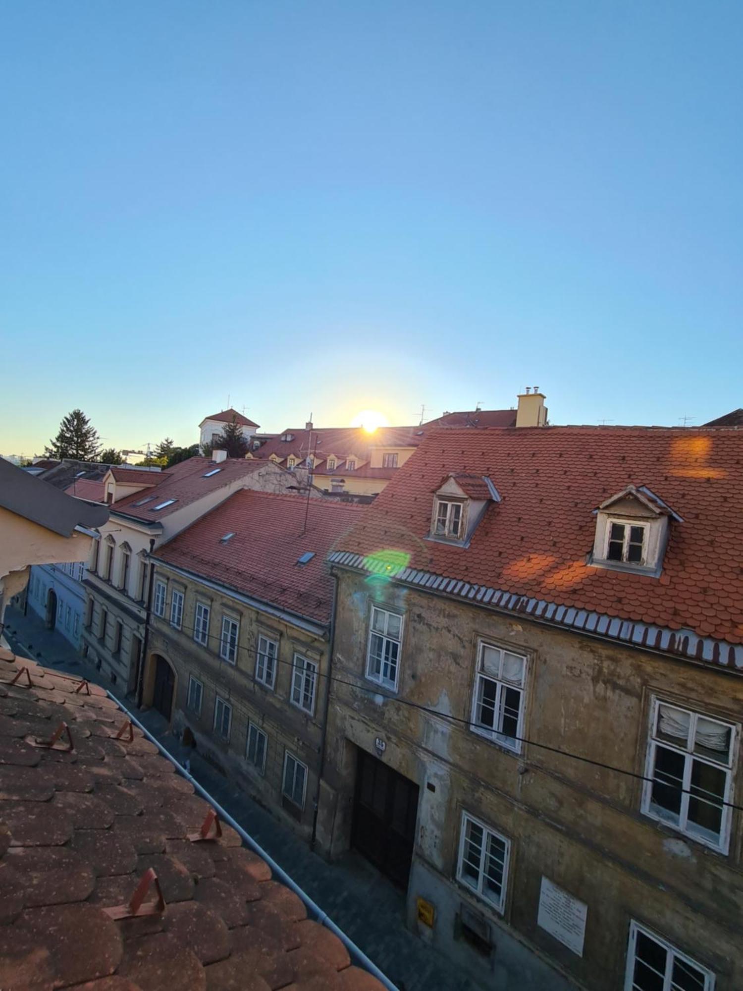 זאגרב Old Town Cabin Apartment מראה חיצוני תמונה